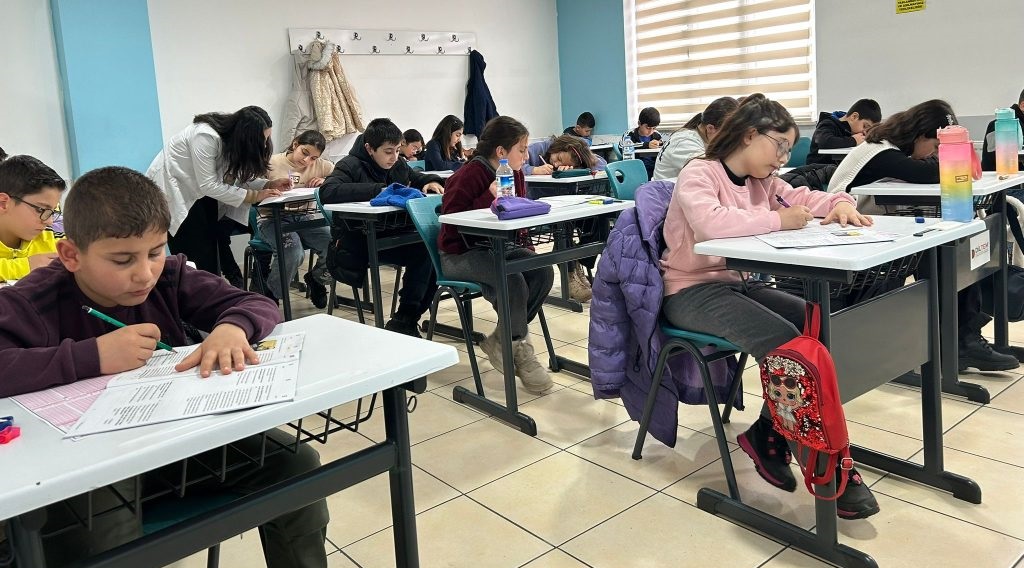 2026 Bursluluk Sınavı 2. Seans Yoğun Katılımla Devam Ediyor. (14.02.2026)